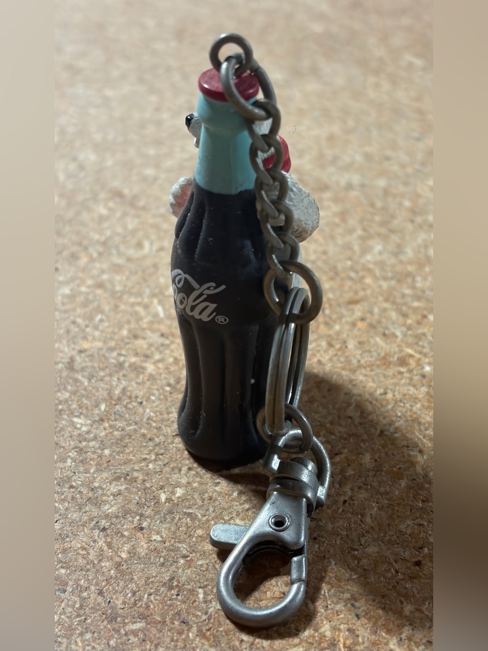 Vintage 90s Coca-Cola Polar Bear Coke Bottle Keychain - Picture 3 of 8